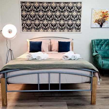 Apartament 5* Luxury Near Avram Iancu Sq New. Private Parking Kluż-Napoka Zewnętrze zdjęcie