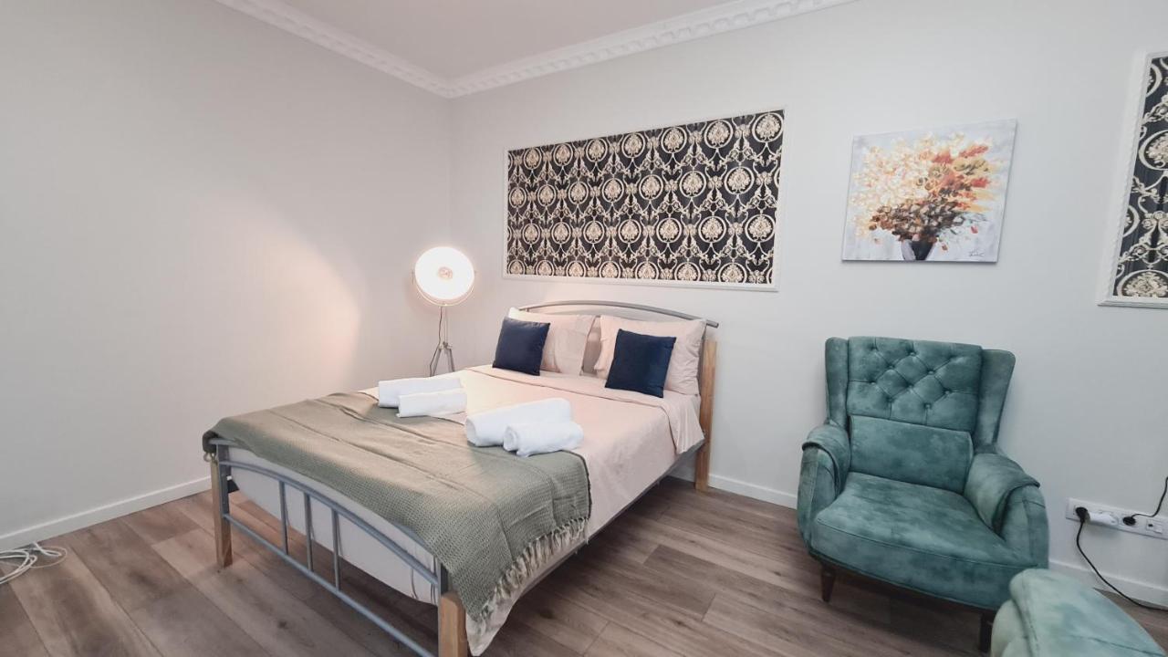 Apartament 5* Luxury Near Avram Iancu Sq New. Private Parking Kluż-Napoka Zewnętrze zdjęcie