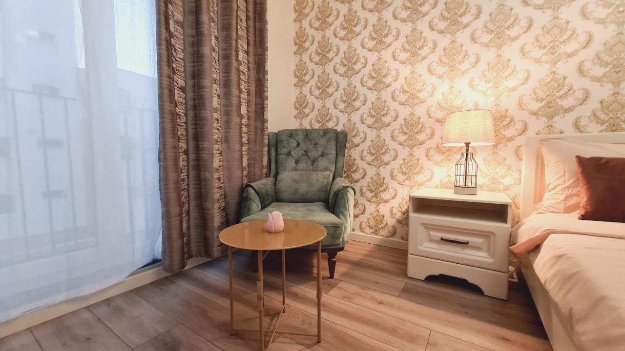 Apartament 5* Luxury Near Avram Iancu Sq New. Private Parking Kluż-Napoka Zewnętrze zdjęcie